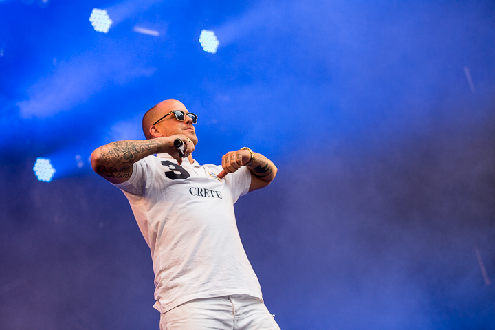 Jebroer @ Marktrock Leuven 2015, picture 6, photographed by Kurt Jacobs - FrontView Magazine