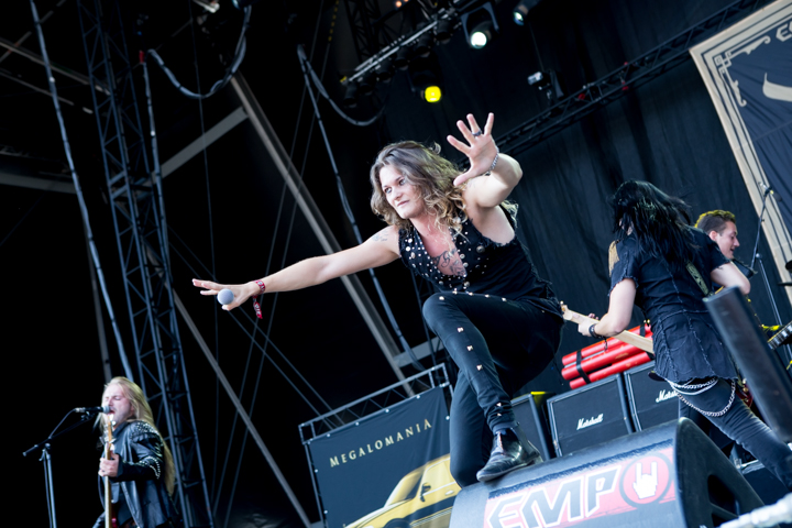 Kissin' Dynamite @ Summer Breeze 2015, picture 20, photographed by Dorien Goetschalckx - FrontView Magazine