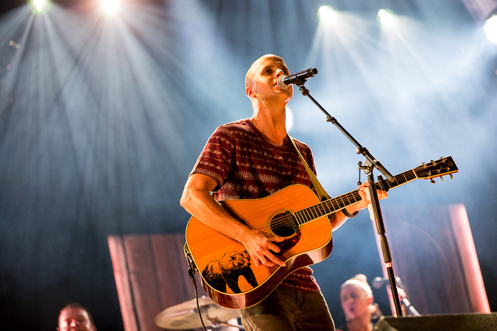 Milow @ Marktrock Leuven 2015, picture 10, photographed by Kurt Jacobs - FrontView Magazine