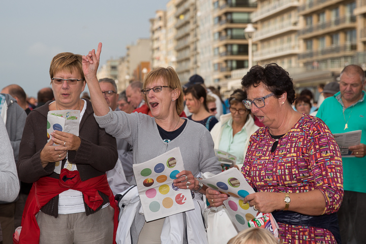 Podium & Sfeer @ Vlaanderen Zingt 2015 in Nieuwpoort, picture 5, photographed by Guy Danneels - FrontView Magazine
