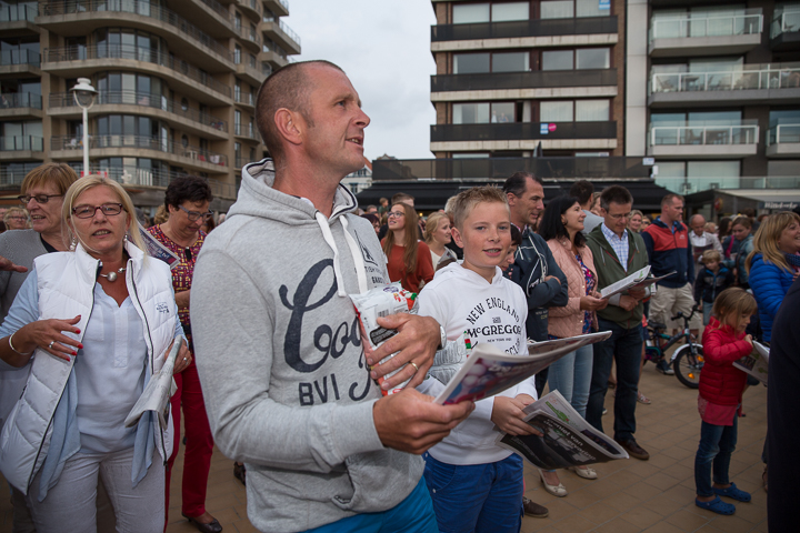 Podium & Sfeer @ Vlaanderen Zingt 2015 in Nieuwpoort, picture 25, photographed by Guy Danneels - FrontView Magazine