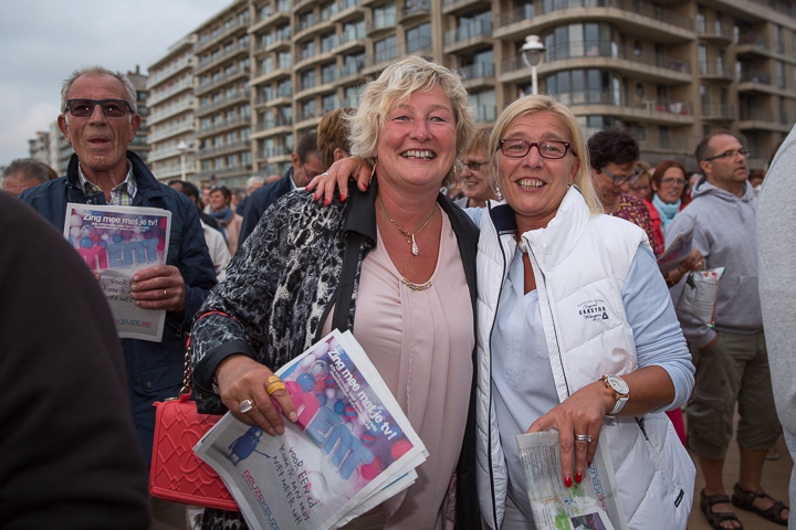 Podium & Sfeer @ Vlaanderen Zingt 2015 in Nieuwpoort, picture 26, photographed by Guy Danneels - FrontView Magazine