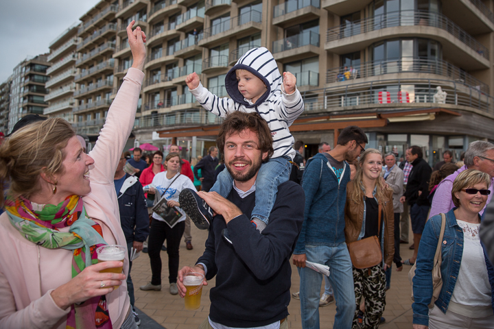 Podium & Sfeer @ Vlaanderen Zingt 2015 in Nieuwpoort, picture 29, photographed by Guy Danneels - FrontView Magazine