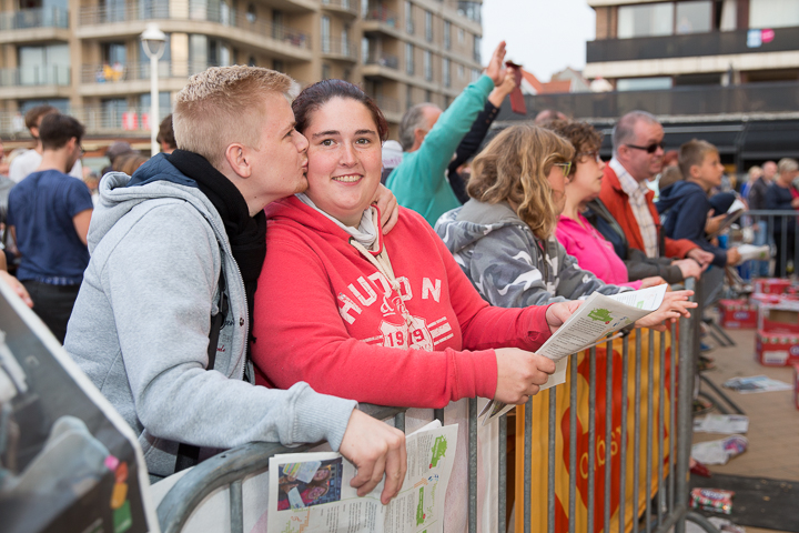 Podium & Sfeer @ Vlaanderen Zingt 2015 in Nieuwpoort, picture 35, photographed by Guy Danneels - FrontView Magazine