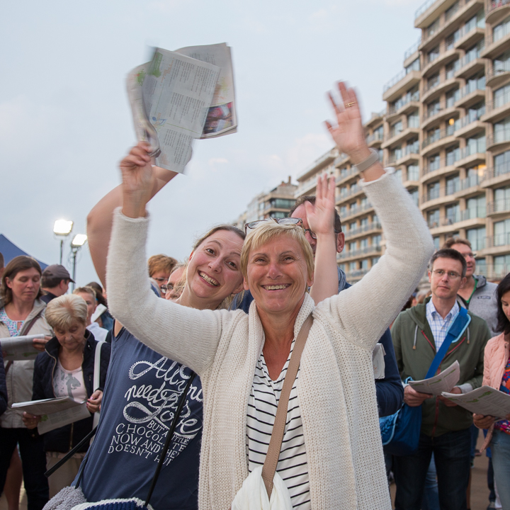 Podium & Sfeer @ Vlaanderen Zingt 2015 in Nieuwpoort, picture 48, photographed by Guy Danneels - FrontView Magazine