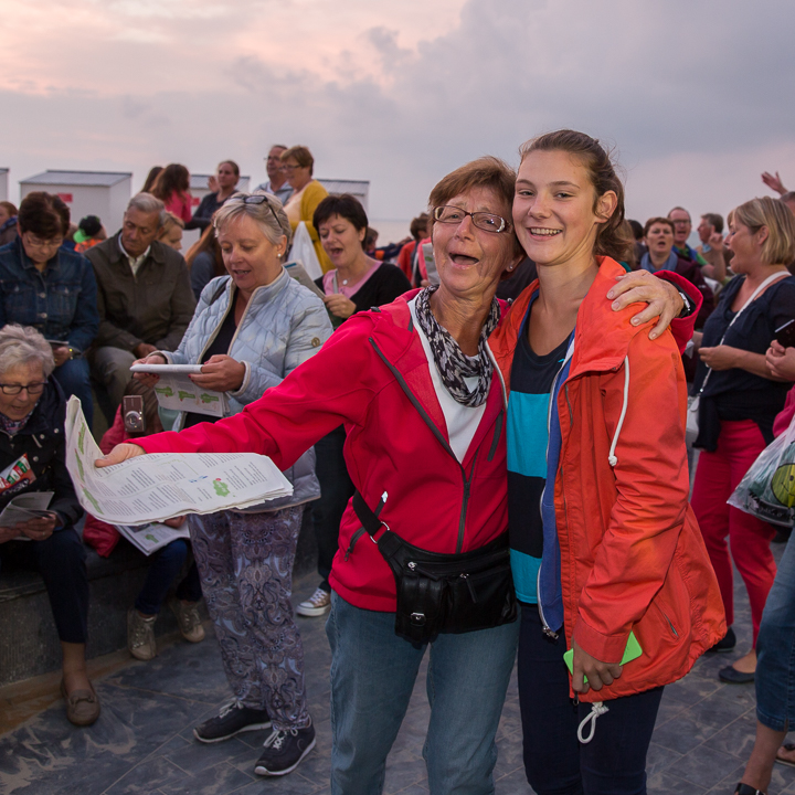Podium & Sfeer @ Vlaanderen Zingt 2015 in Nieuwpoort, picture 67, photographed by Guy Danneels - FrontView Magazine