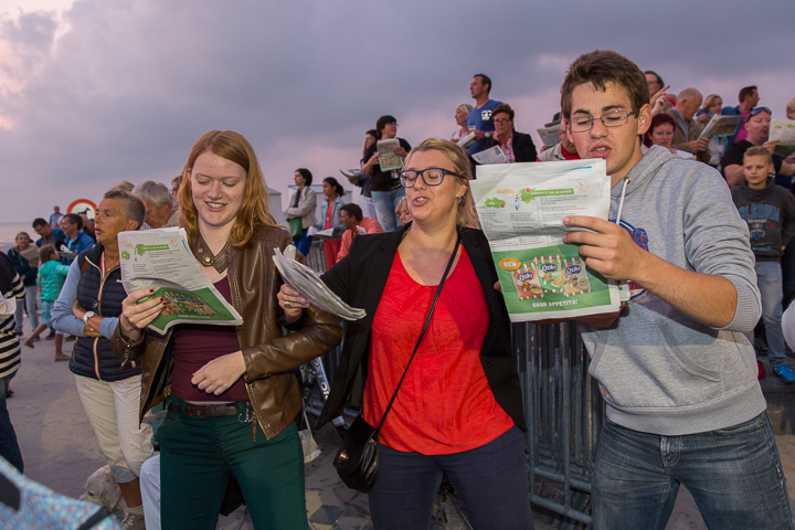 Podium & Sfeer @ Vlaanderen Zingt 2015 in Nieuwpoort, picture 72, photographed by Guy Danneels - FrontView Magazine
