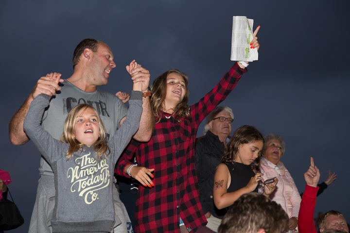 Podium & Sfeer @ Vlaanderen Zingt 2015 in Nieuwpoort, picture 83, photographed by Guy Danneels - FrontView Magazine