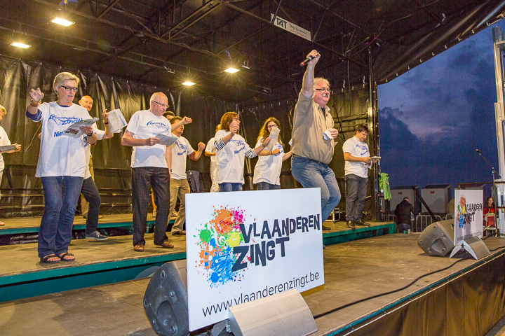 Podium & Sfeer @ Vlaanderen Zingt 2015 in Nieuwpoort, picture 97, photographed by Guy Danneels - FrontView Magazine