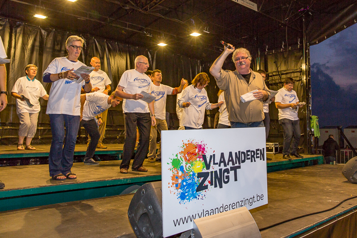 Podium & Sfeer @ Vlaanderen Zingt 2015 in Nieuwpoort, picture 99, photographed by Guy Danneels - FrontView Magazine