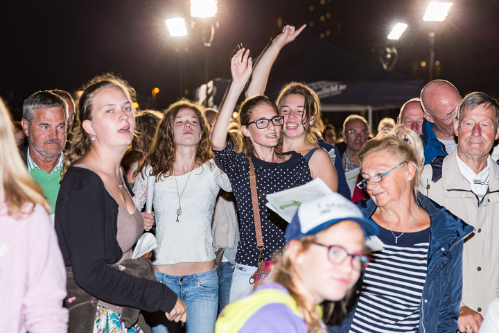 Podium & Sfeer @ Vlaanderen Zingt 2015 in Nieuwpoort, picture 108, photographed by Guy Danneels - FrontView Magazine