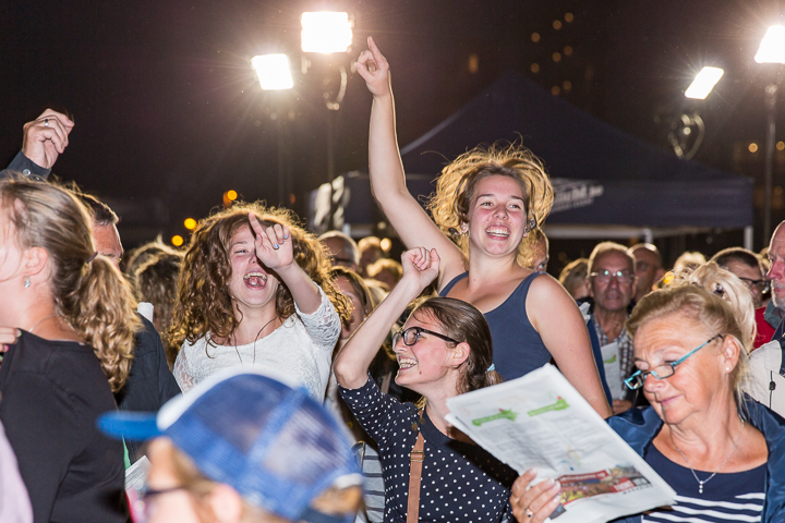 Podium & Sfeer @ Vlaanderen Zingt 2015 in Nieuwpoort, picture 116, photographed by Guy Danneels - FrontView Magazine