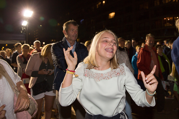 Podium & Sfeer @ Vlaanderen Zingt 2015 in Nieuwpoort, picture 151, photographed by Guy Danneels - FrontView Magazine