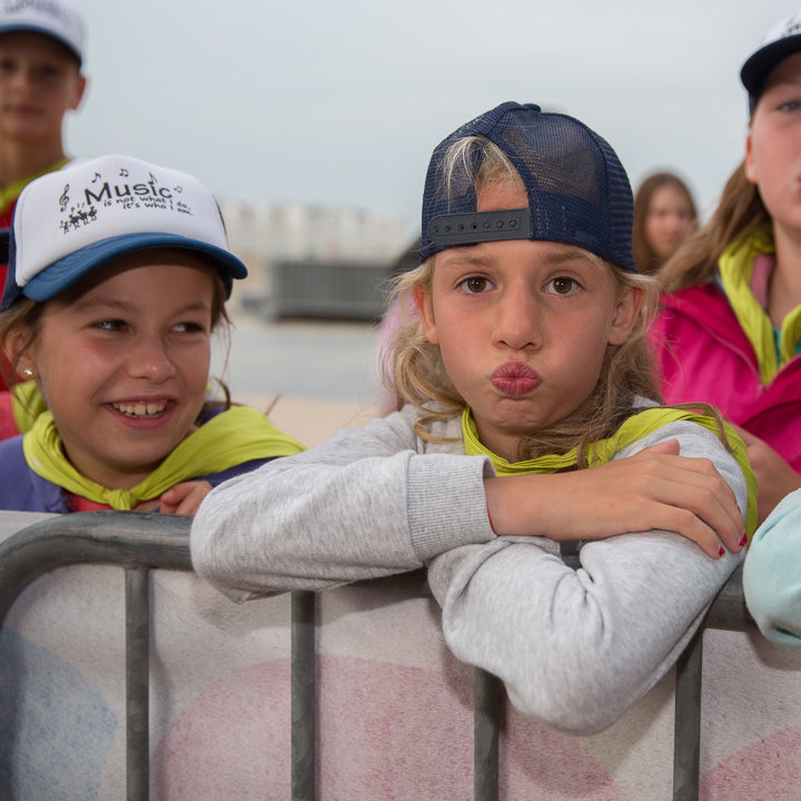 Publieksfoto's & Sfeer @ Vlaanderen Zingt 2015 in Nieuwpoort, picture 3, photographed by Guy Danneels - FrontView Magazine