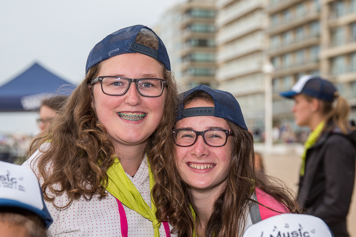 Publieksfoto's & Sfeer @ Vlaanderen Zingt 2015 in Nieuwpoort, picture 6, photographed by Guy Danneels - FrontView Magazine