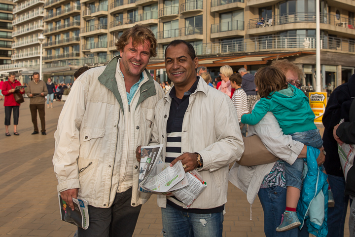 Publieksfoto's & Sfeer @ Vlaanderen Zingt 2015 in Nieuwpoort, picture 17, photographed by Guy Danneels - FrontView Magazine