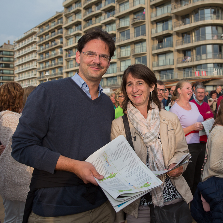 Publieksfoto's & Sfeer @ Vlaanderen Zingt 2015 in Nieuwpoort, picture 29, photographed by Guy Danneels - FrontView Magazine