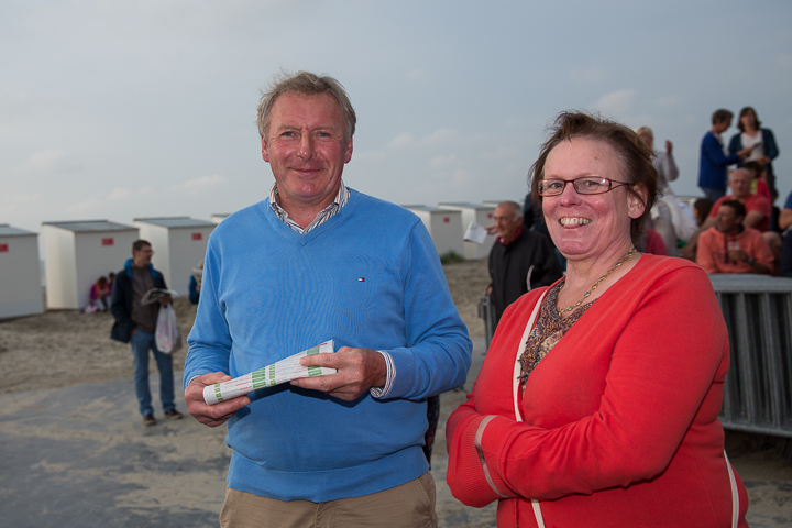 Publieksfoto's & Sfeer @ Vlaanderen Zingt 2015 in Nieuwpoort, picture 38, photographed by Guy Danneels - FrontView Magazine