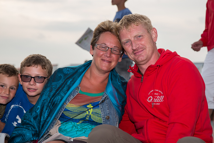 Publieksfoto's & Sfeer @ Vlaanderen Zingt 2015 in Nieuwpoort, picture 47, photographed by Guy Danneels - FrontView Magazine