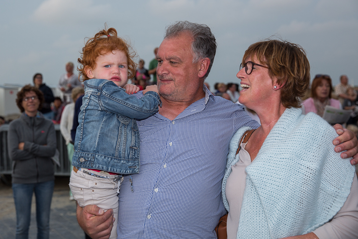 Publieksfoto's & Sfeer @ Vlaanderen Zingt 2015 in Nieuwpoort, picture 50, photographed by Guy Danneels - FrontView Magazine