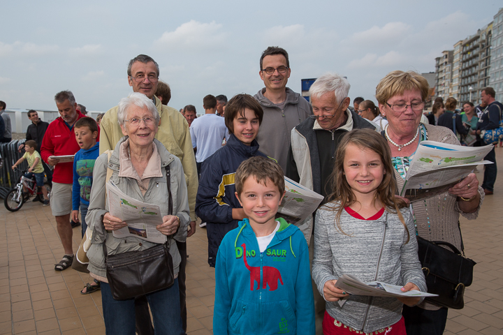Publieksfoto's & Sfeer @ Vlaanderen Zingt 2015 in Nieuwpoort, picture 60, photographed by Guy Danneels - FrontView Magazine