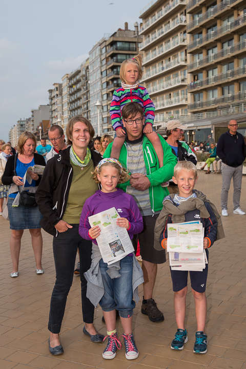 Publieksfoto's & Sfeer @ Vlaanderen Zingt 2015 in Nieuwpoort, picture 69, photographed by Guy Danneels - FrontView Magazine