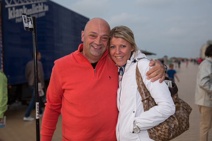 Publieksfoto's & Sfeer @ Vlaanderen Zingt 2015 in Nieuwpoort, picture 81, photographed by Guy Danneels - FrontView Magazine