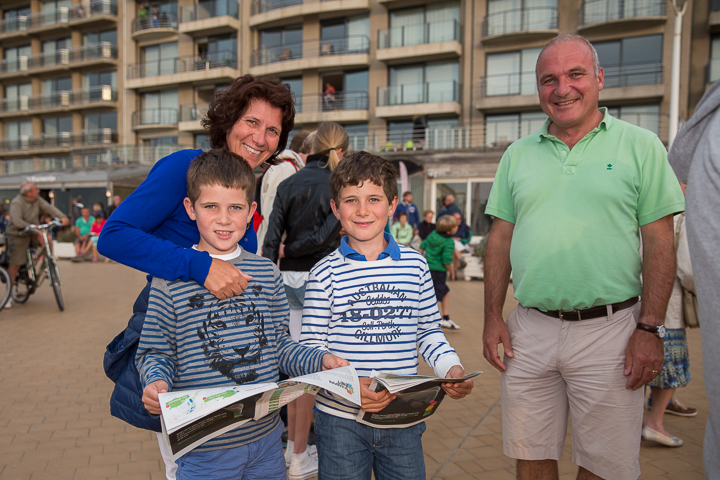 Publieksfoto's & Sfeer @ Vlaanderen Zingt 2015 in Nieuwpoort, picture 85, photographed by Guy Danneels - FrontView Magazine