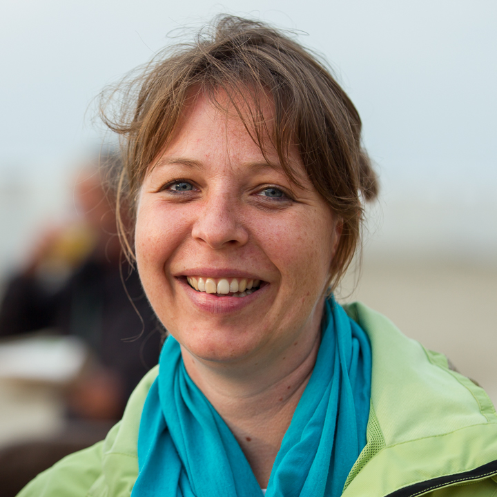 Publieksfoto's & Sfeer @ Vlaanderen Zingt 2015 in Nieuwpoort, picture 90, photographed by Guy Danneels - FrontView Magazine
