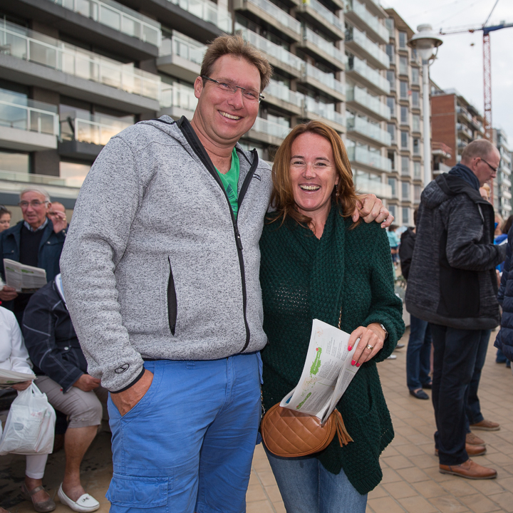 Publieksfoto's & Sfeer @ Vlaanderen Zingt 2015 in Nieuwpoort, picture 112, photographed by Guy Danneels - FrontView Magazine