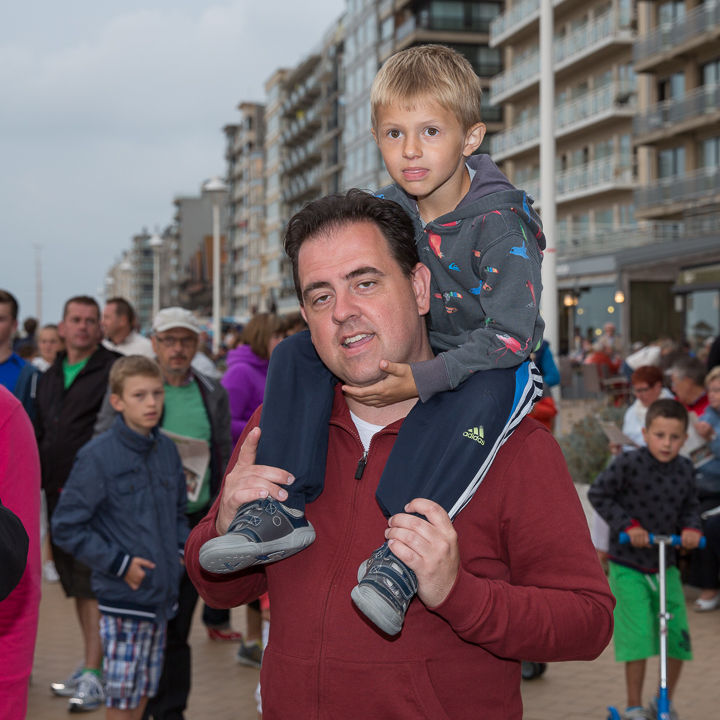 Publieksfoto's & Sfeer @ Vlaanderen Zingt 2015 in Nieuwpoort, picture 131, photographed by Guy Danneels - FrontView Magazine