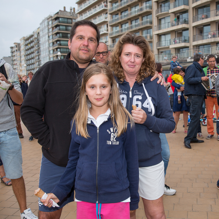 Publieksfoto's & Sfeer @ Vlaanderen Zingt 2015 in Nieuwpoort, picture 140, photographed by Guy Danneels - FrontView Magazine