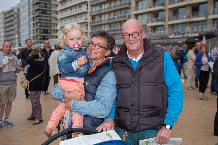 Publieksfoto's & Sfeer @ Vlaanderen Zingt 2015 in Nieuwpoort, picture 142, photographed by Guy Danneels - FrontView Magazine