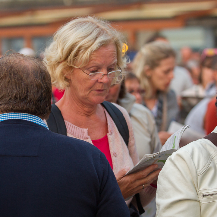 Publieksfoto's & Sfeer @ Vlaanderen Zingt 2015 in Nieuwpoort, picture 176, photographed by Guy Danneels - FrontView Magazine