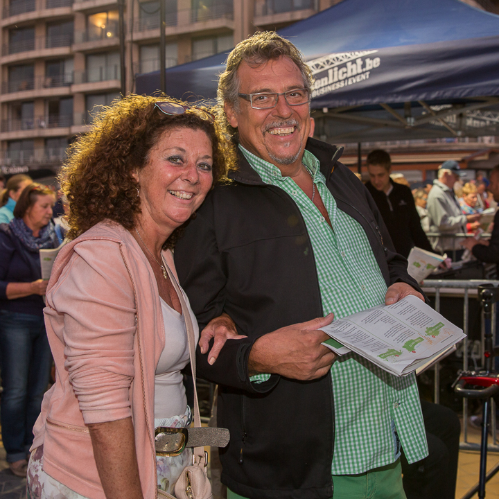 Publieksfoto's & Sfeer @ Vlaanderen Zingt 2015 in Nieuwpoort, picture 193, photographed by Guy Danneels - FrontView Magazine