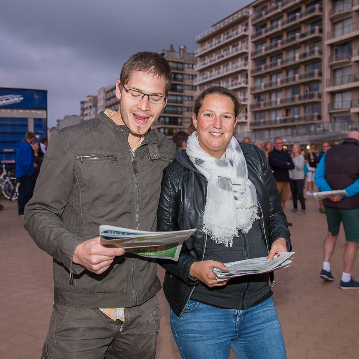 Publieksfoto's & Sfeer @ Vlaanderen Zingt 2015 in Nieuwpoort, picture 202, photographed by Guy Danneels - FrontView Magazine