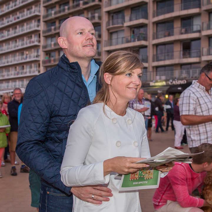 Publieksfoto's & Sfeer @ Vlaanderen Zingt 2015 in Nieuwpoort, picture 203, photographed by Guy Danneels - FrontView Magazine