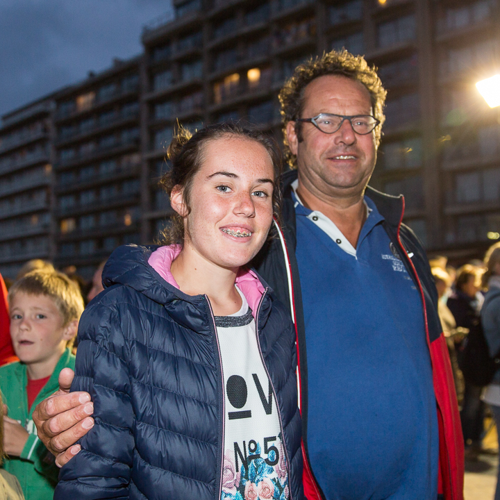 Publieksfoto's & Sfeer @ Vlaanderen Zingt 2015 in Nieuwpoort, picture 217, photographed by Guy Danneels - FrontView Magazine