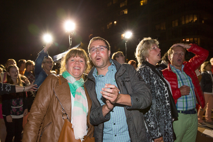 Publieksfoto's & Sfeer @ Vlaanderen Zingt 2015 in Nieuwpoort, picture 240, photographed by Guy Danneels - FrontView Magazine