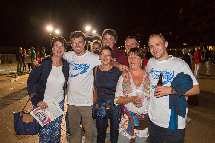 Publieksfoto's & Sfeer @ Vlaanderen Zingt 2015 in Nieuwpoort, picture 247, photographed by Guy Danneels - FrontView Magazine