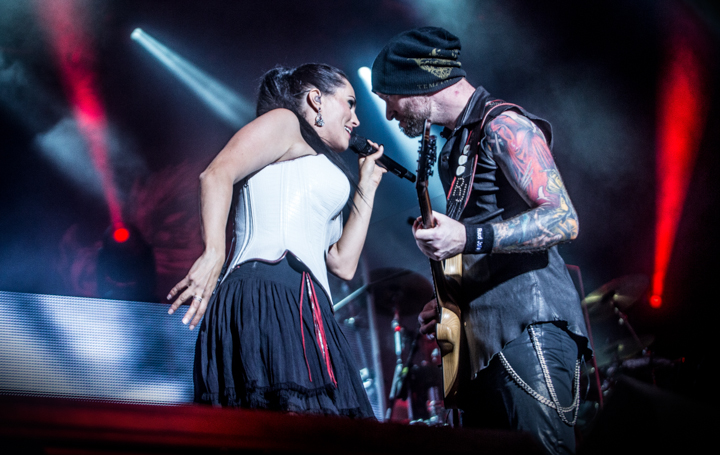 Within Temptation @ Huntenpop 2015, picture 11, photographed by Kelly Thans - FrontView Magazine