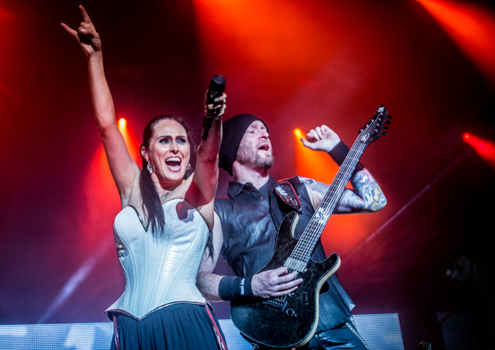 Within Temptation @ Huntenpop 2015, picture 13, photographed by Kelly Thans - FrontView Magazine