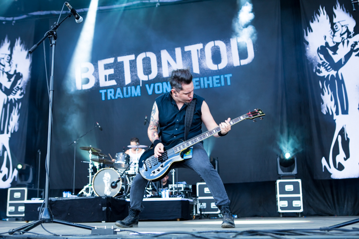 Betontod @ Summer Breeze 2015, picture 6, photographed by FrontView Magazine