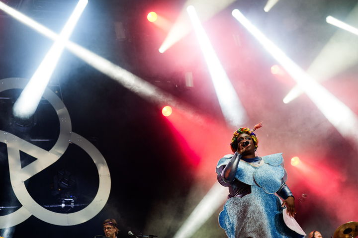 Basement Jaxx @ Brussels Summer Festival 2015, picture 7, photographed by Magali Decamps - FrontView Magazine