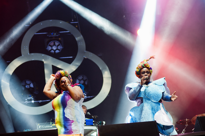 Basement Jaxx @ Brussels Summer Festival 2015, picture 8, photographed by Magali Decamps - FrontView Magazine
