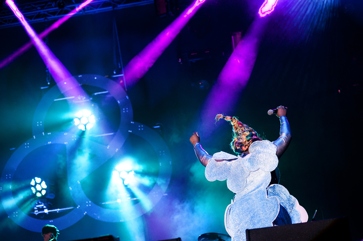 Basement Jaxx @ Brussels Summer Festival 2015, picture 11, photographed by Magali Decamps - FrontView Magazine