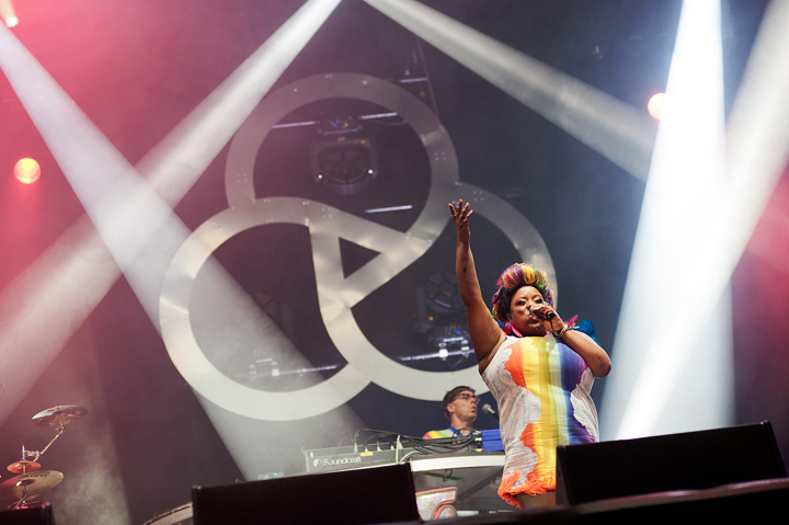 Basement Jaxx @ Brussels Summer Festival 2015, picture 13, photographed by Magali Decamps - FrontView Magazine
