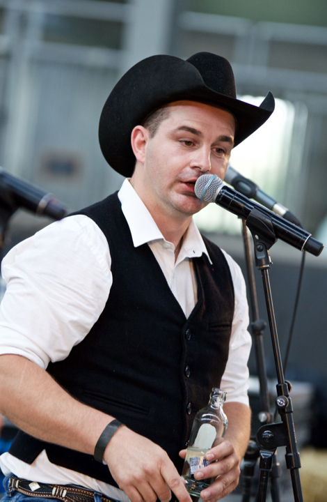Robby Longo @ De Singelhoeve-Beveren, picture 20, photographed by Bart Baevegems - FrontView Magazine