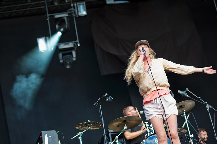 The Ting Tings @ Brussels Summer Festival 2015, picture 2, photographed by Magali Decamps - FrontView Magazine
