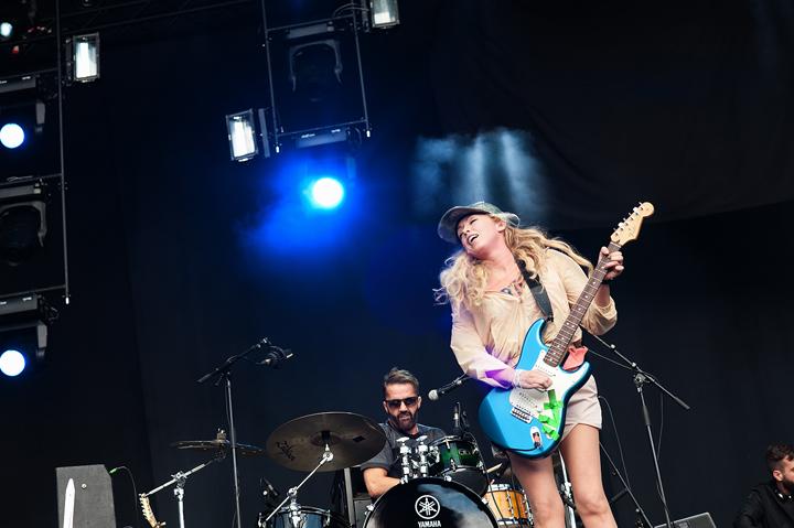 The Ting Tings @ Brussels Summer Festival 2015, picture 5, photographed by Magali Decamps - FrontView Magazine